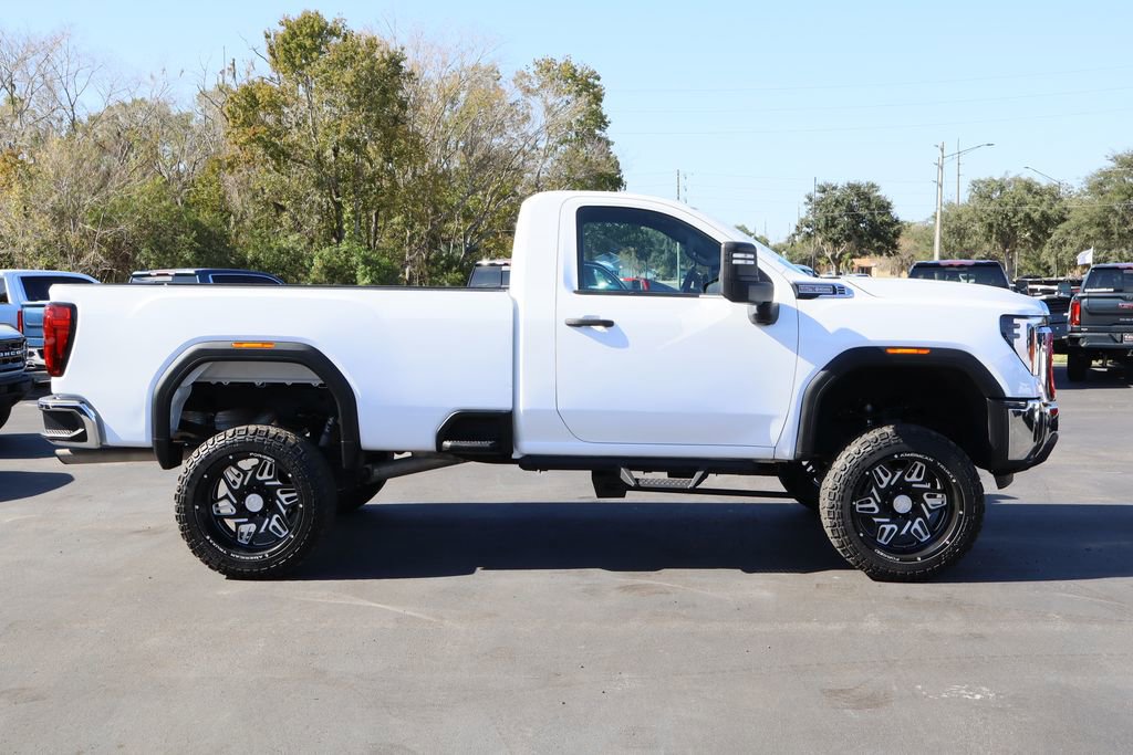 Used 2024 GMC Sierra 2500 Pro w/ Convenience Package image 9