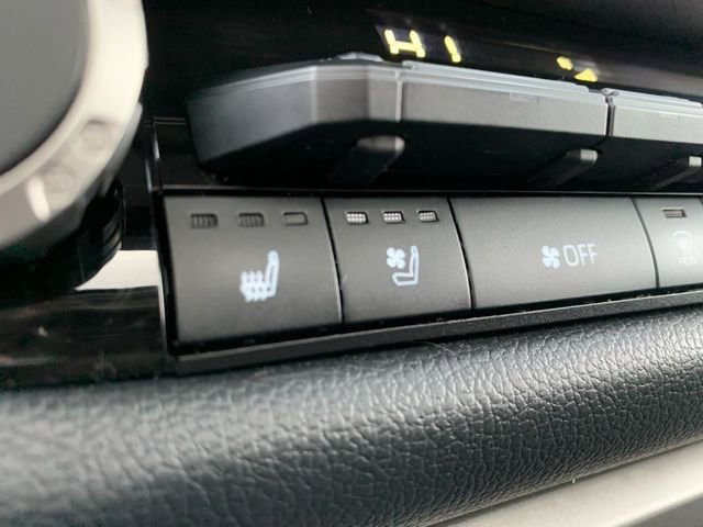 Used 2022 Toyota Tundra Limited image 20