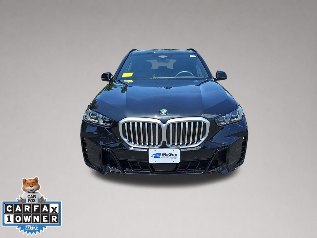 Certified 2025 BMW X5 xDrive40i w/ M Sport Package AWD/4WD image 9
