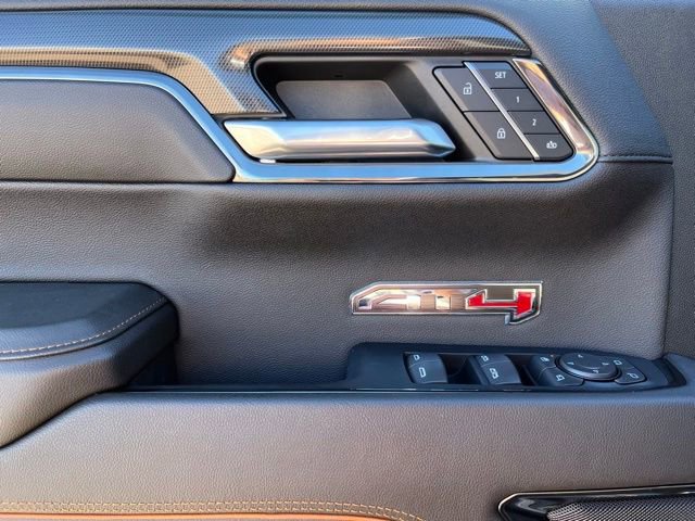 Used 2024 GMC Sierra 1500 AT4 w/ Technology Package image 12