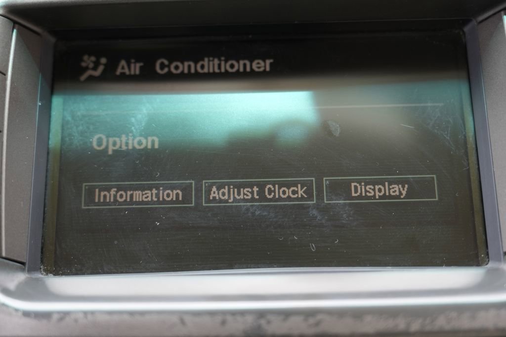 Used 2005 Lexus LS 430 RWD image 59