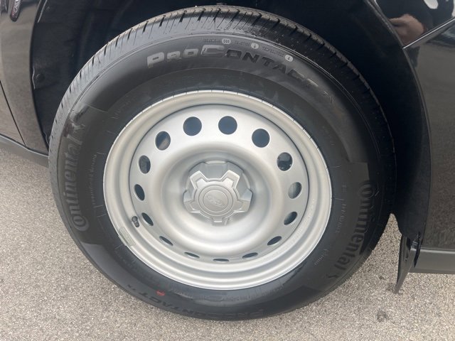 New 2026 Ford Maverick XL image 18