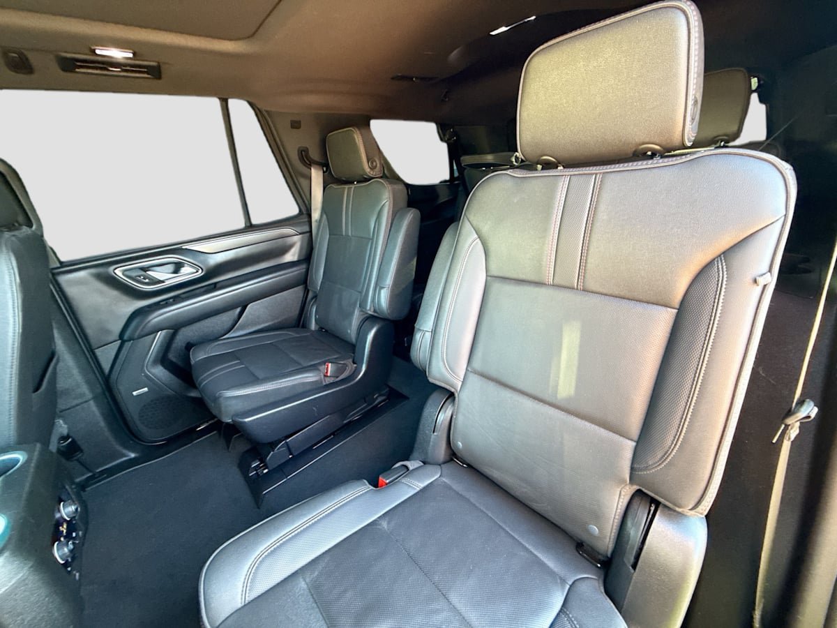Used 2022 Chevrolet Tahoe RST w/ Luxury Package AWD/4WD image 26