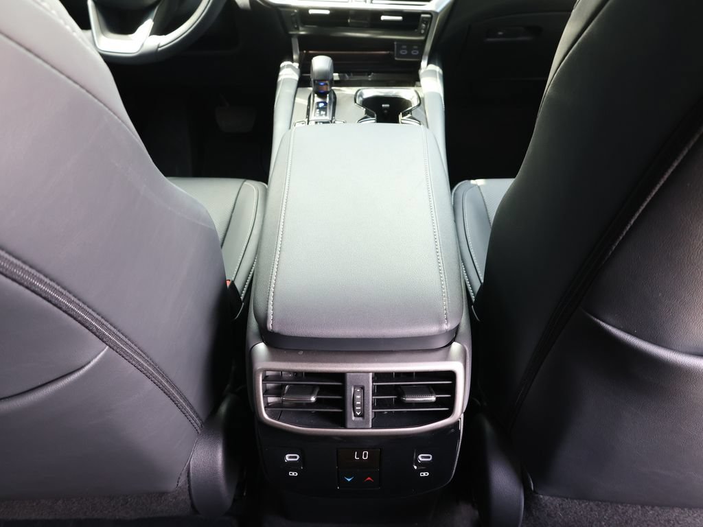 Used 2026 Lexus RX 350h w/ Convenience Package AWD/4WD image 25