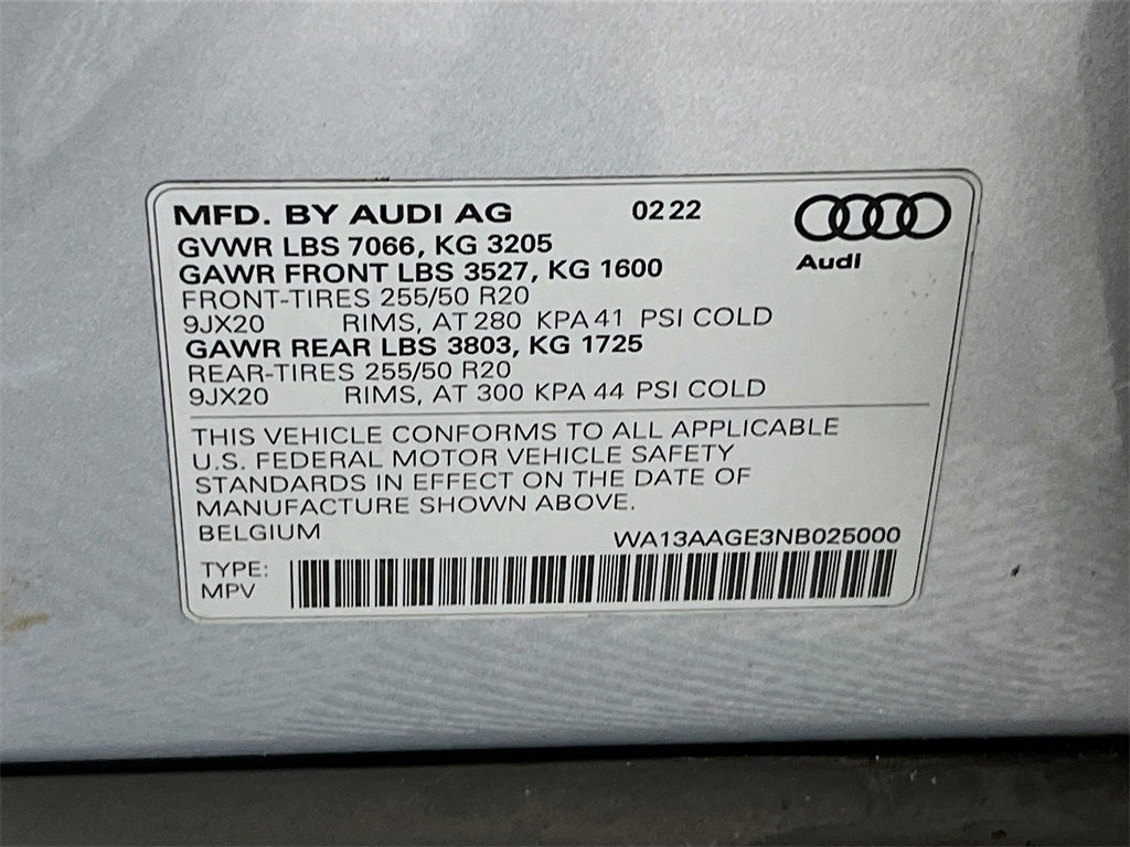 Certified 2022 Audi e-tron Prestige w/ Prestige Package image 32