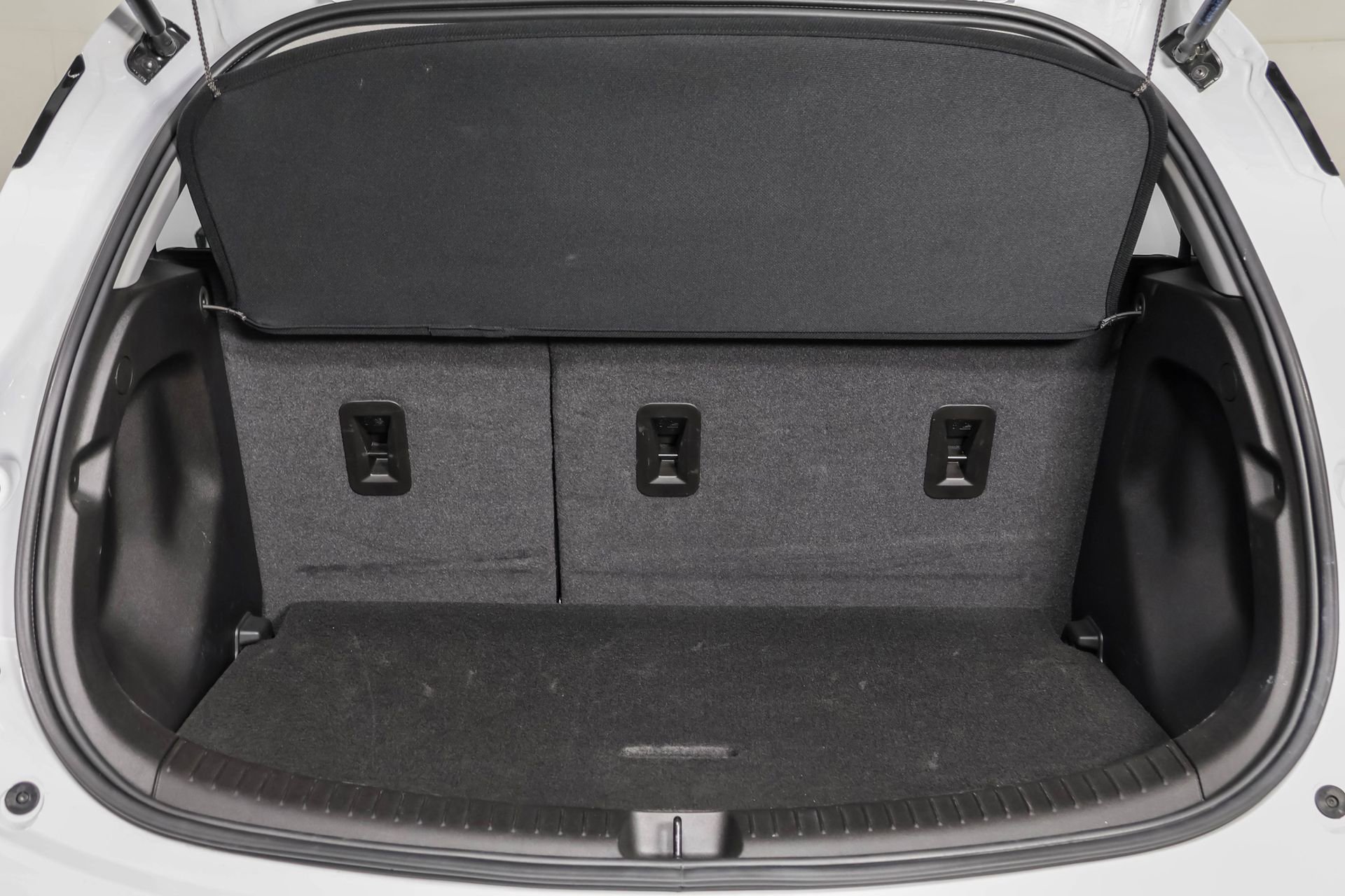 Used 2023 Chevrolet Bolt LT FWD image 39