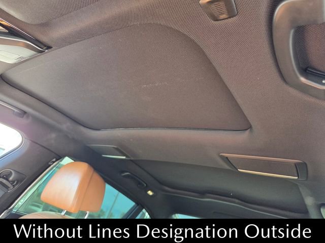 Used 2021 BMW 750i xDrive w/ Executive Package image 22