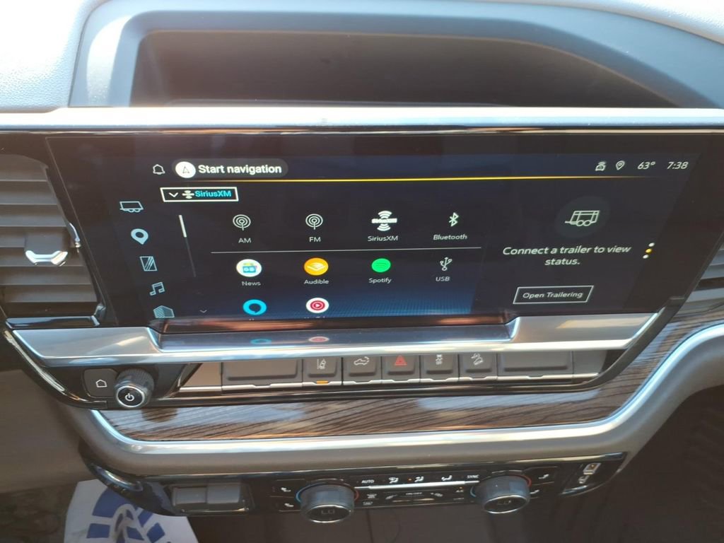 Used 2025 Chevrolet Silverado 2500 LT AWD/4WD image 20