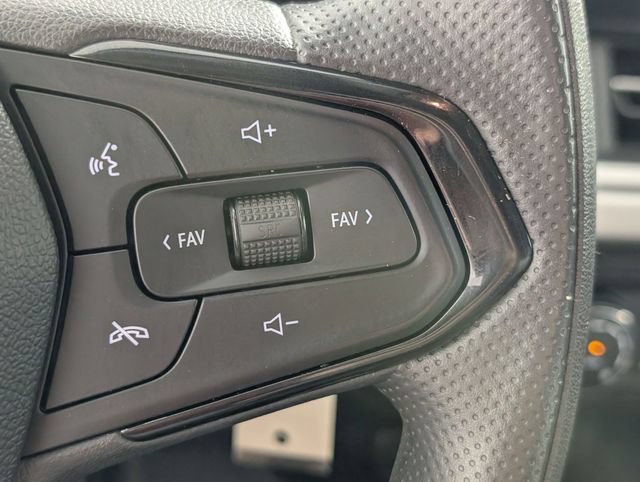 Used 2024 Chevrolet Trax LS w/ LS Convenience Package FWD image 15
