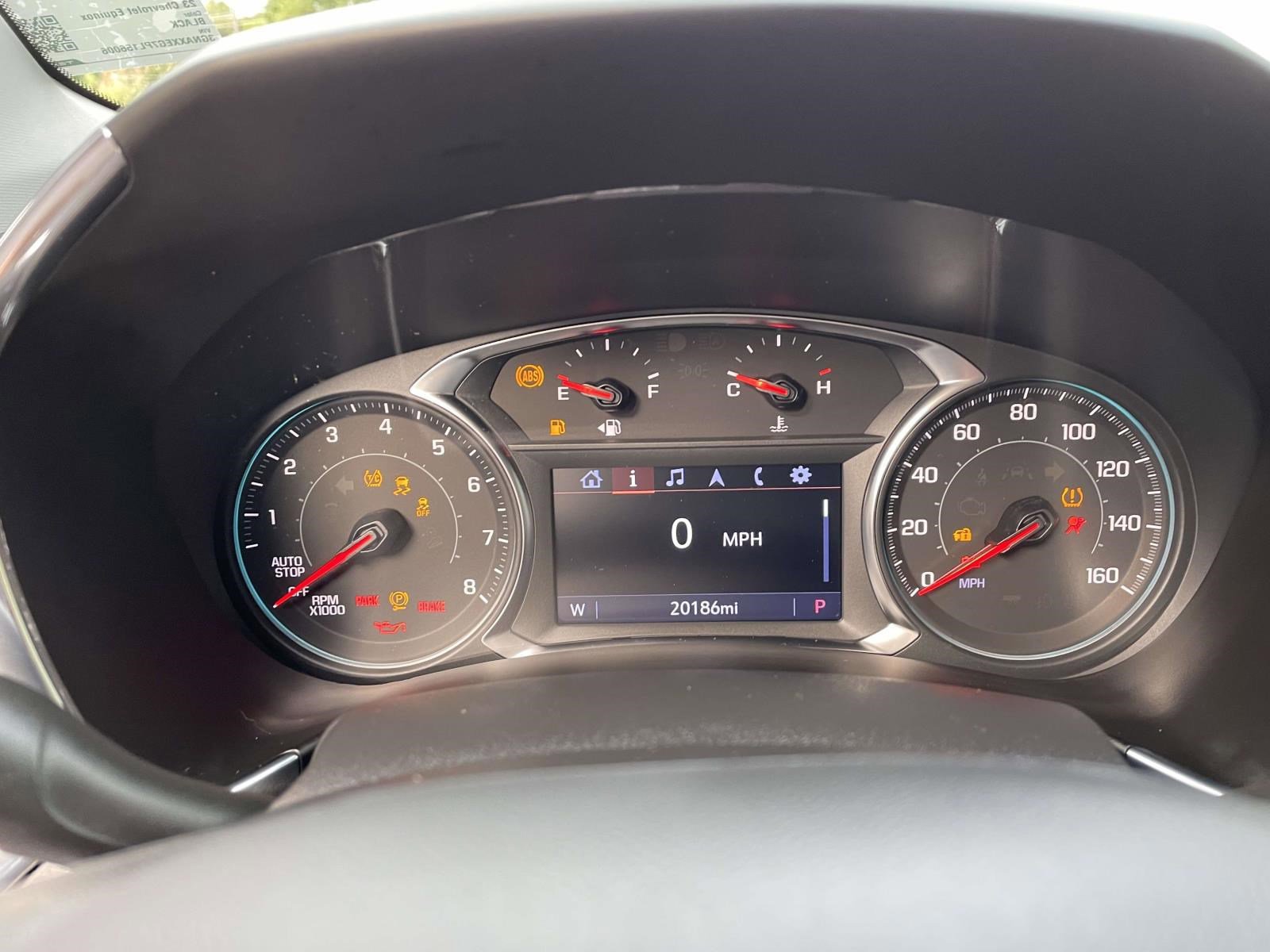 Used 2023 Chevrolet Equinox Premier image 22