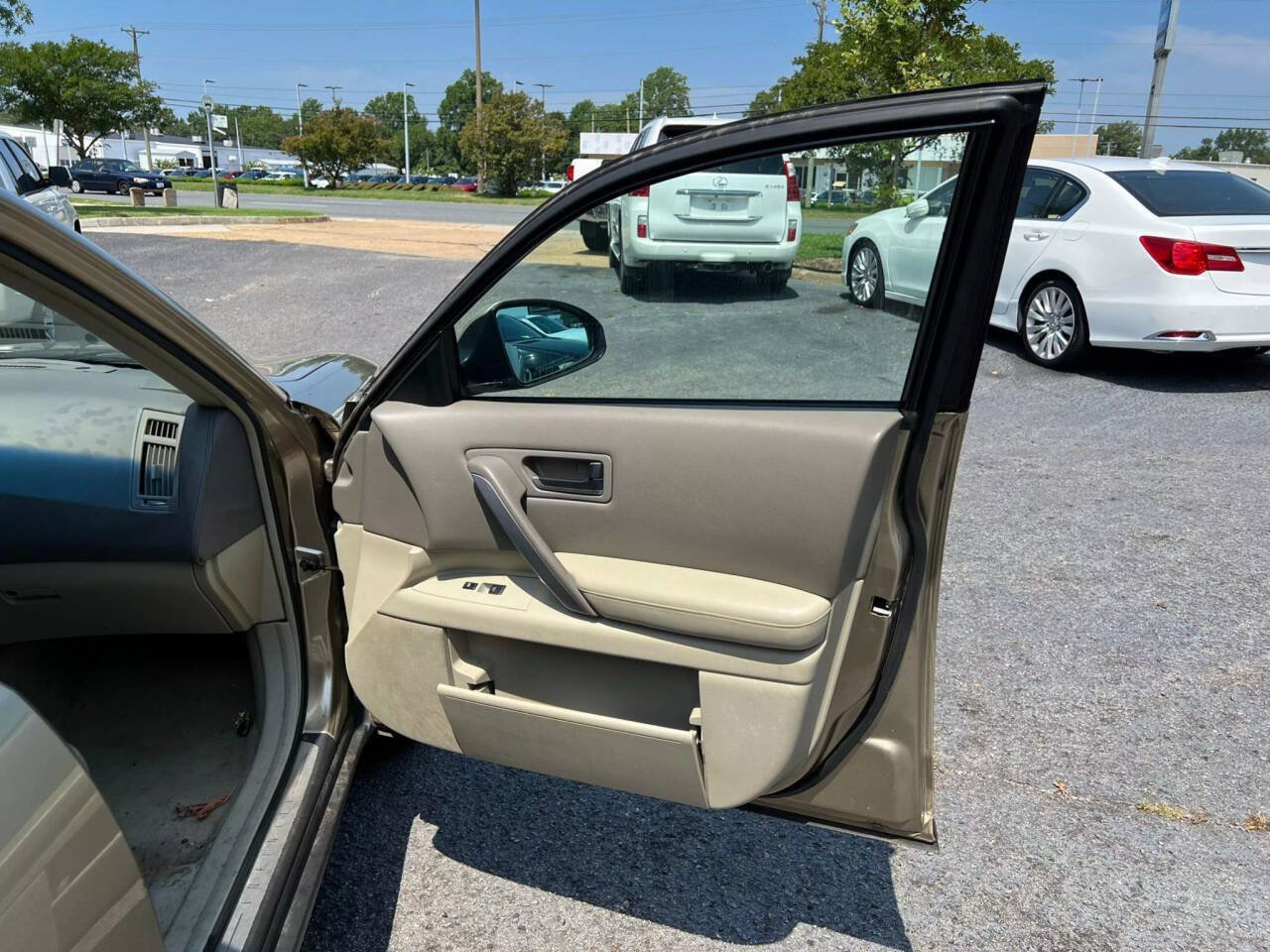 Used 2005 INFINITI FX35 AWD image 12