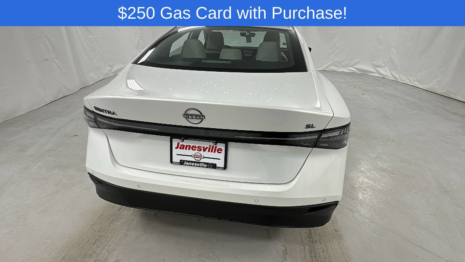 New 2026 Nissan Sentra SL w/ Floor Mat Package FWD image 4