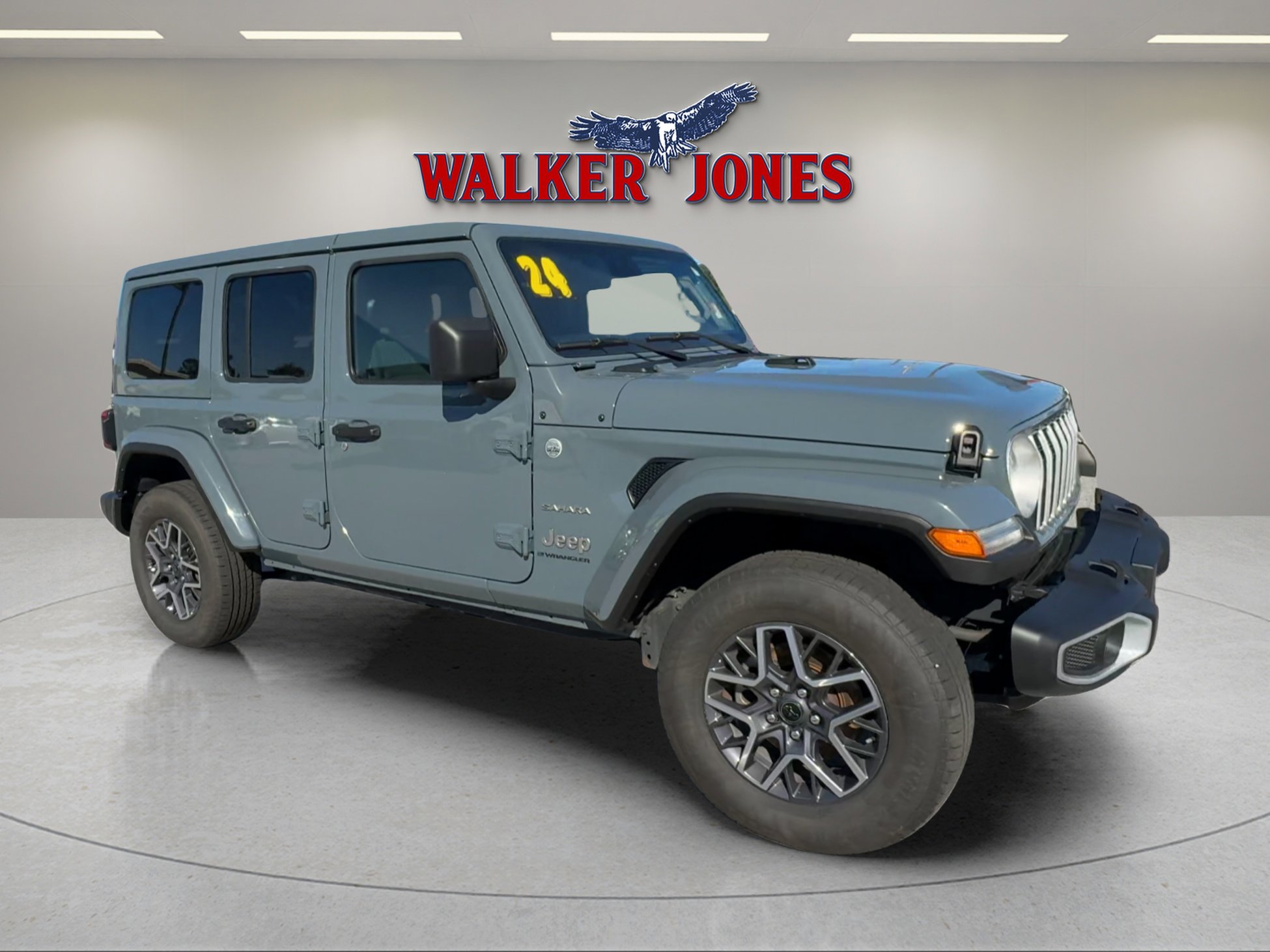 Used 2024 Jeep Wrangler Sahara AWD/4WD image 1
