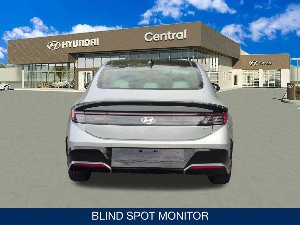 New 2026 Hyundai Sonata Limited FWD image 7