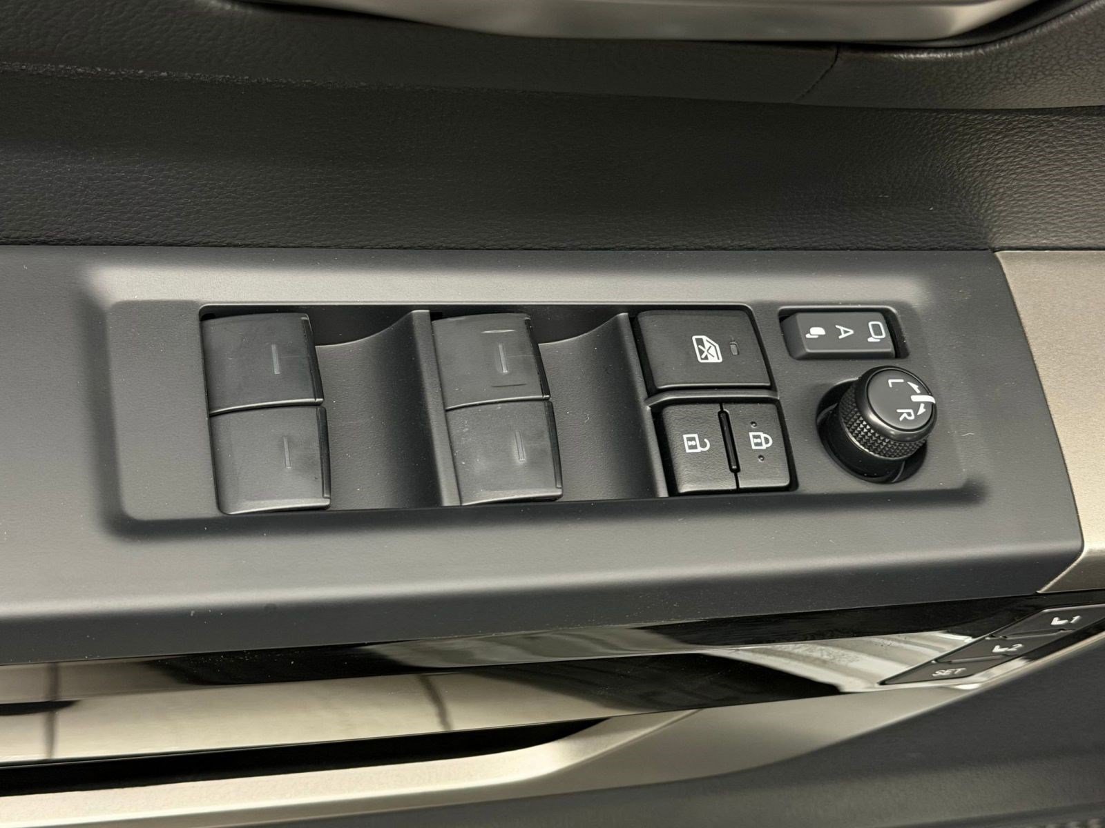 New 2026 Toyota Sequoia SR5 AWD/4WD image 22
