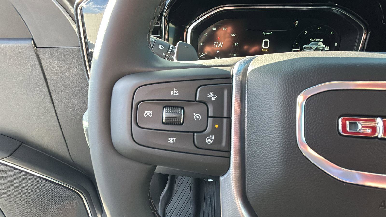 New 2026 GMC Sierra 1500 SLT w/ SLT Convenience Package image 18