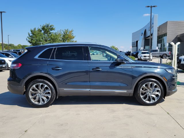 Certified 2023 Lincoln Nautilus Reserve w/ Equipment Group 201A AWD/4WD image 2