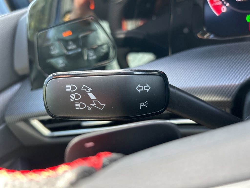New 2026 Volkswagen GTI SE FWD image 29
