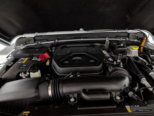 Used 2025 Jeep Wrangler Unlimited Rubicon 4xe w/ Safety Group AWD/4WD image 27