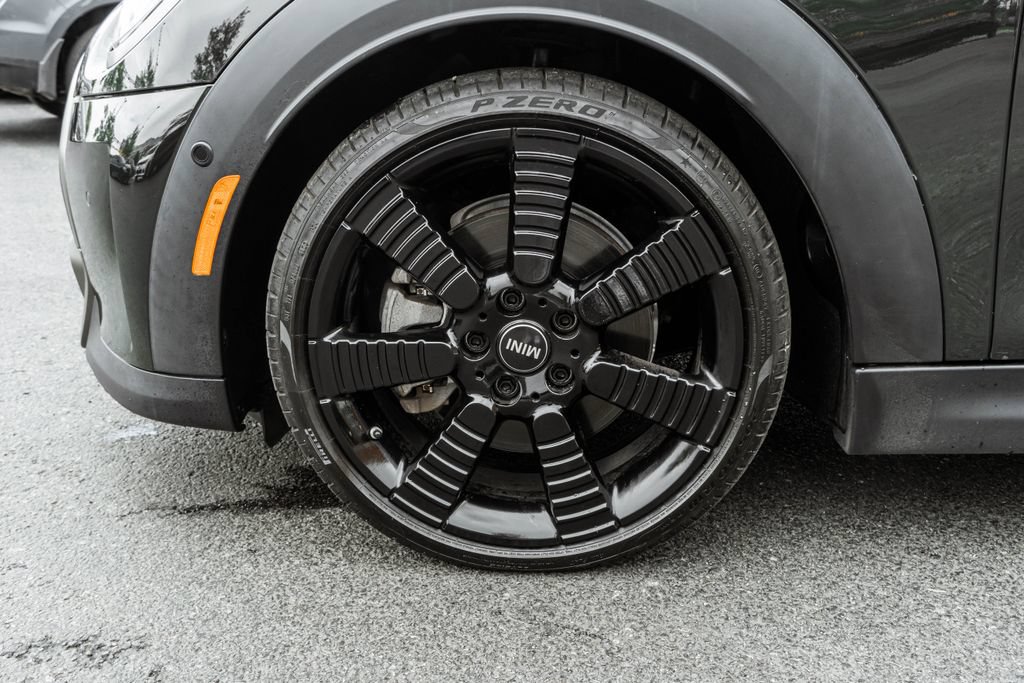Used 2023 MINI Cooper S w/ MINI Resolute Edition FWD image 29