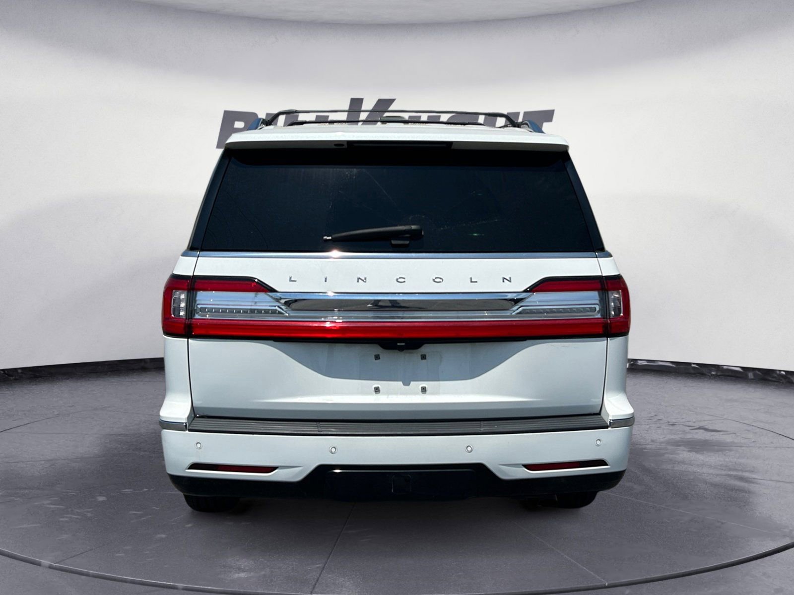 Used 2021 Lincoln Navigator Reserve w/ Luxury Package AWD/4WD image 4
