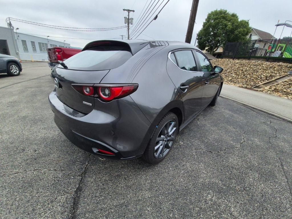 Used 2023 MAZDA MAZDA3 s FWD image 7