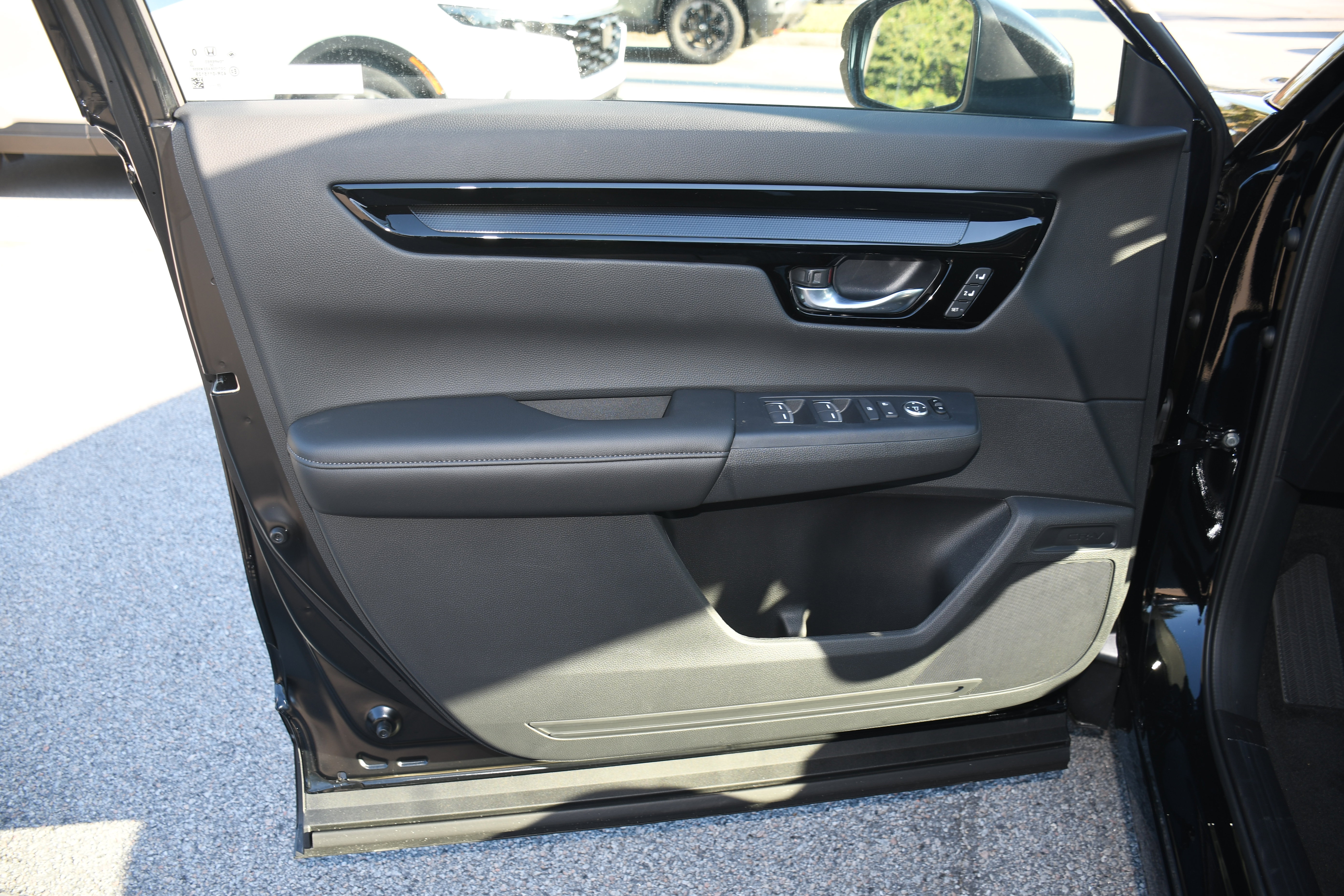 Used 2026 Honda CR-V EX-L image 5