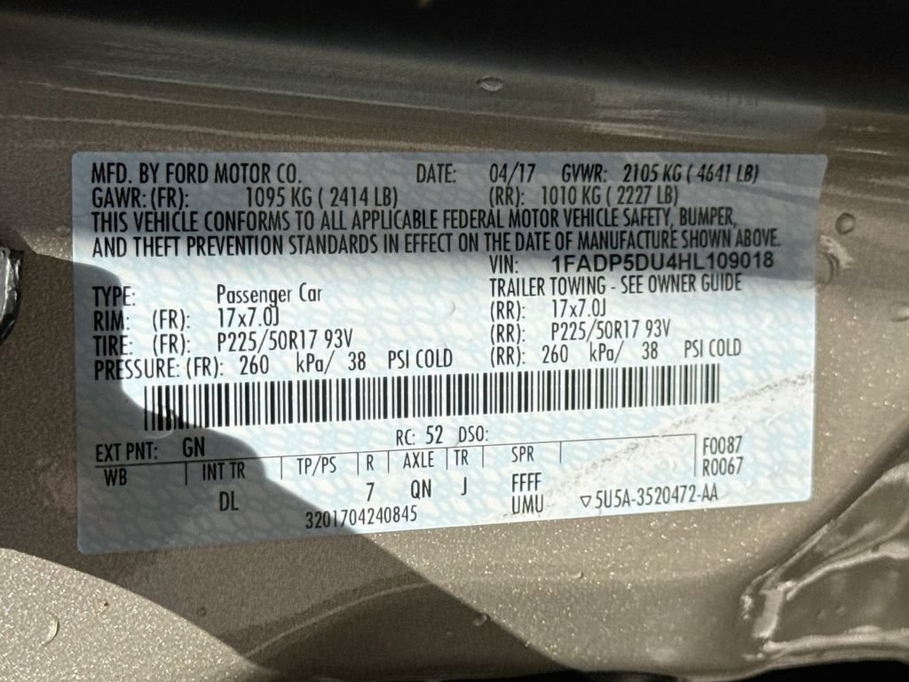 Used 2017 Ford C-MAX Titanium w/ Equipment Group 301A FWD image 40