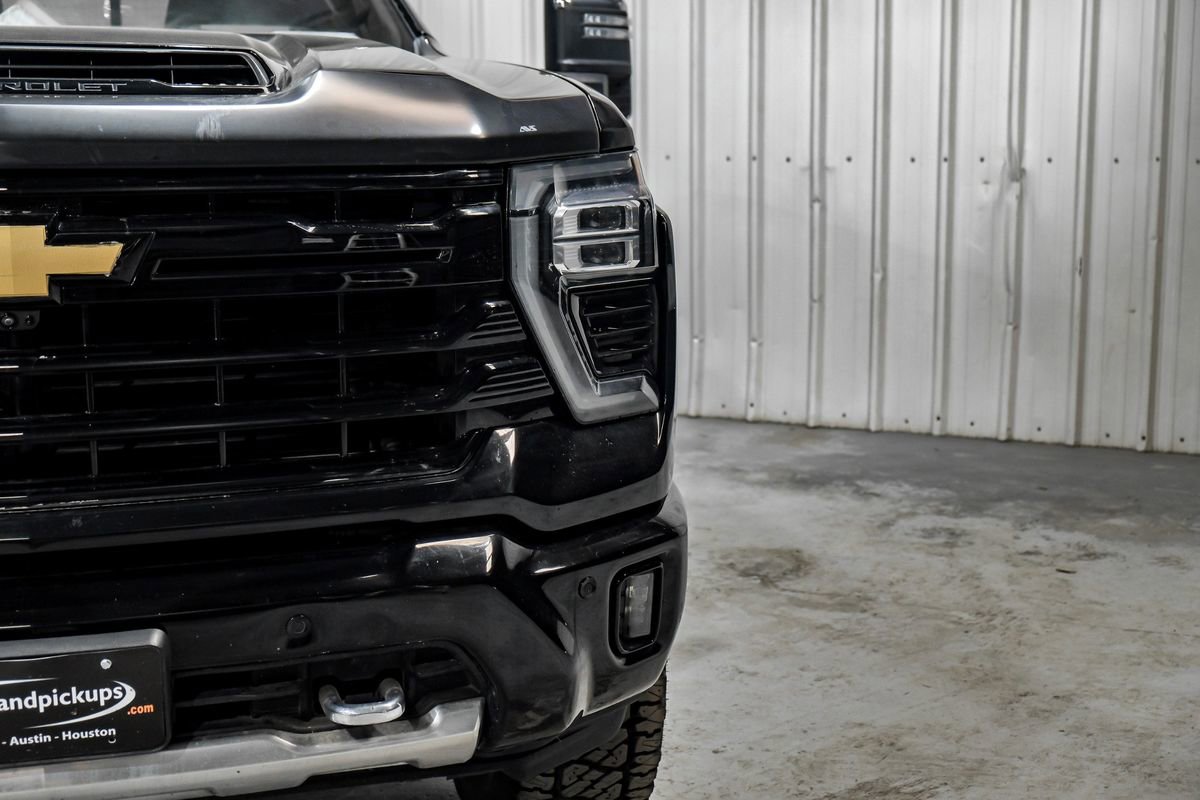 Used 2024 Chevrolet Silverado 2500 High Country w/ High Country Premium Package image 49