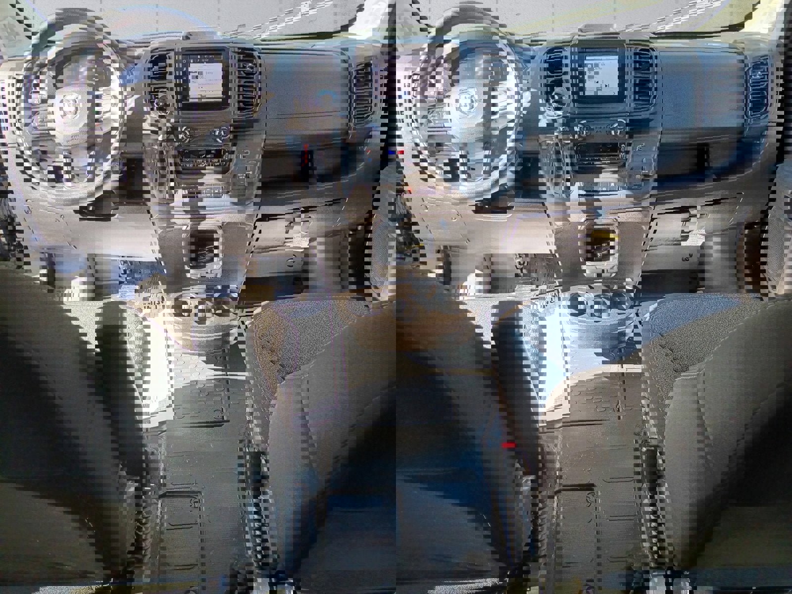 Used 2023 RAM ProMaster 1500 w/ LED Premium image 11