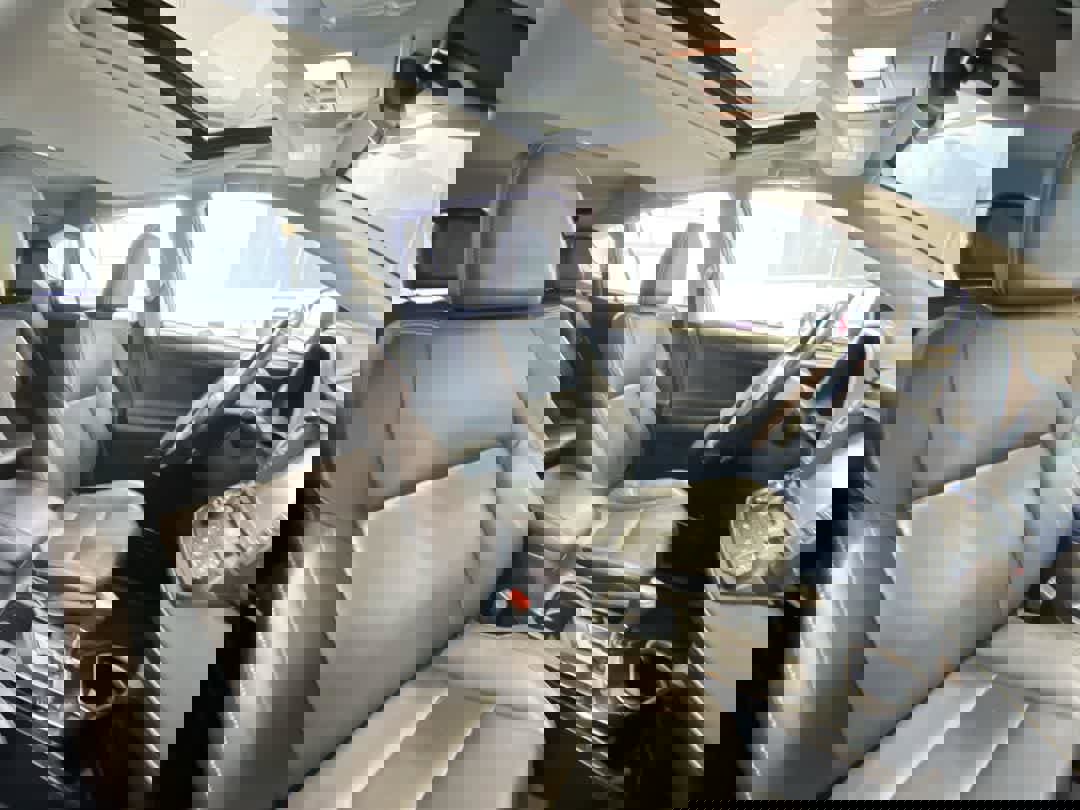 Used 2016 Toyota RAV4 Limited w/ Advanced Technology Package image 28