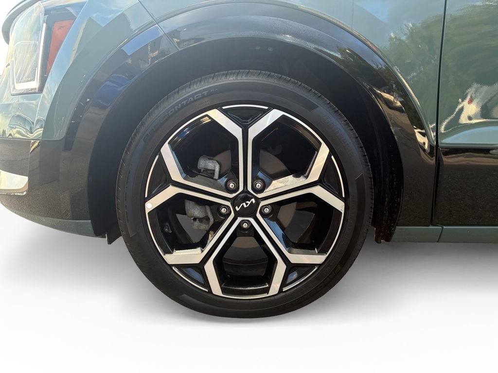 Used 2024 Kia Niro SX Touring FWD image 31