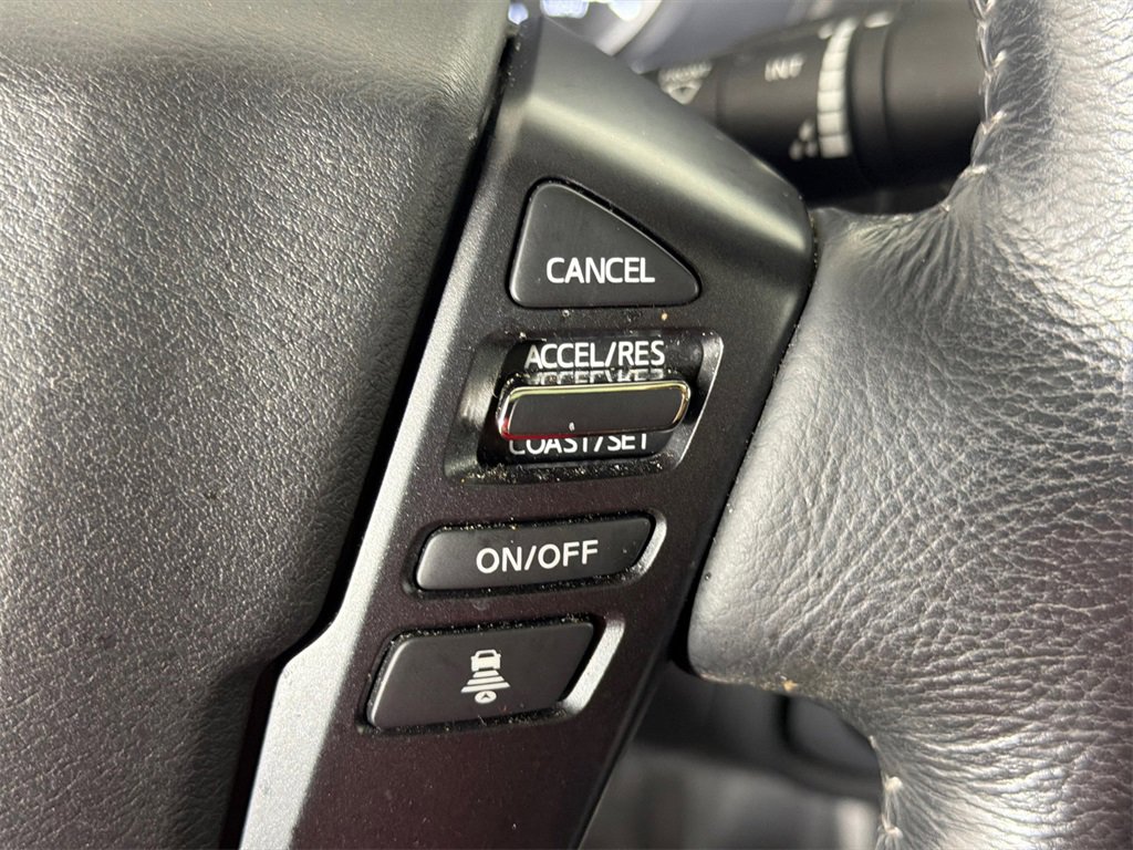 Used 2022 Nissan Frontier SV w/ SV Premium Package image 26