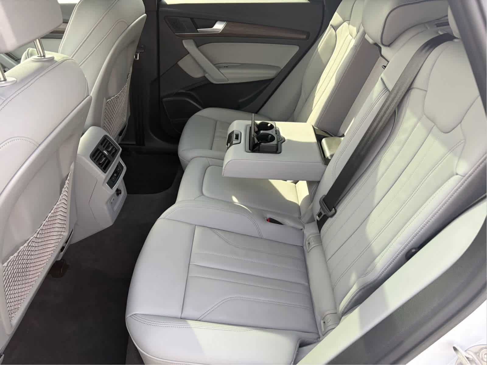 Used 2024 Audi Q5 2.0T Premium Plus w/ Premium Plus Package image 18