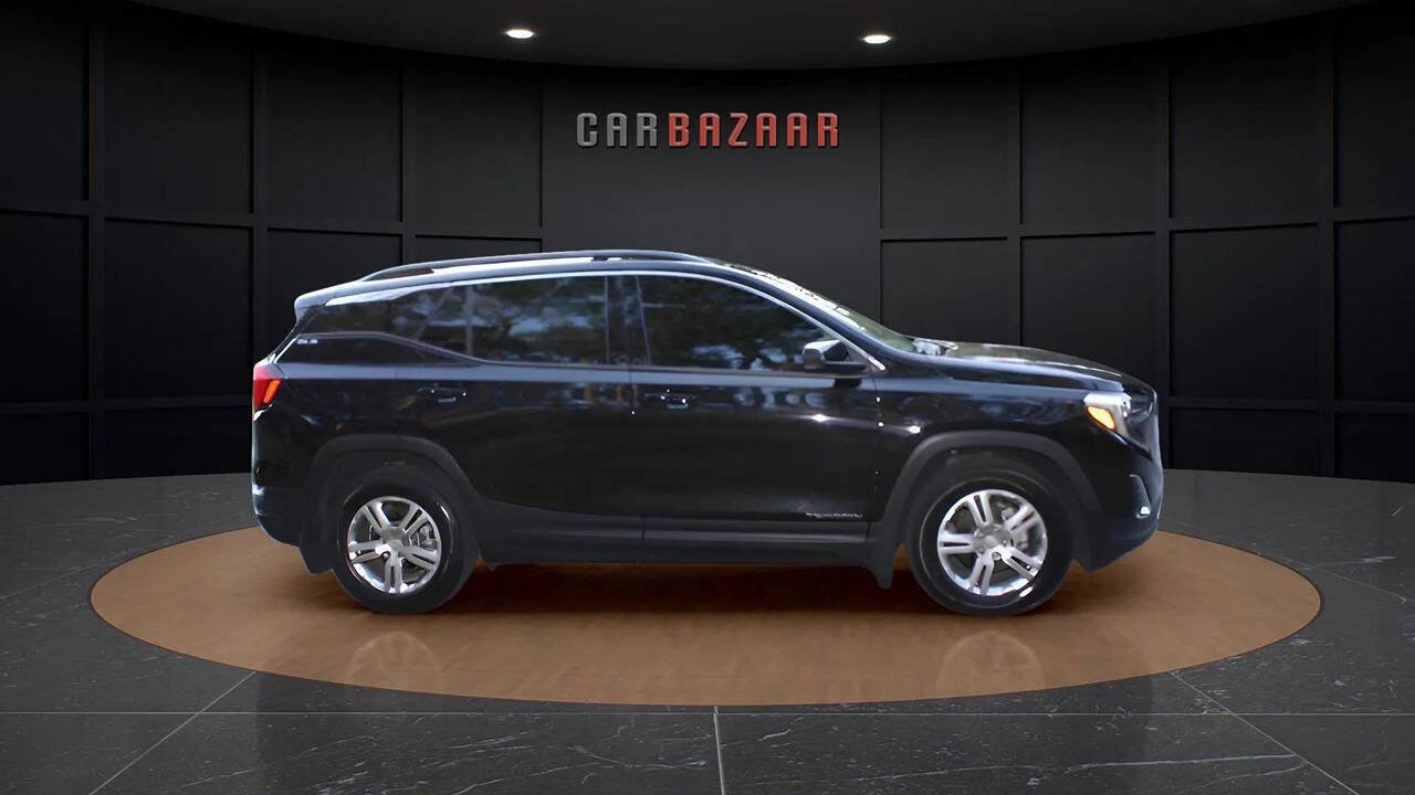 Used 2018 GMC Terrain SLE w/ Driver Convenience Package image 8
