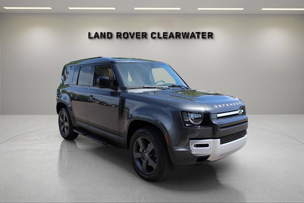 New 2025 Land Rover Defender 110 S AWD/4WD image 7