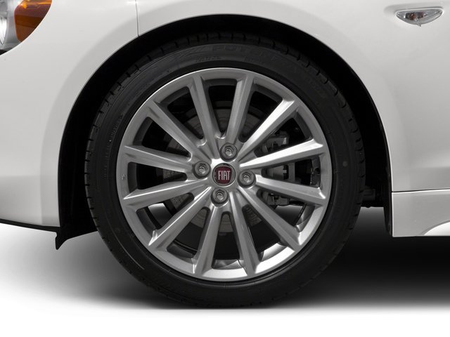 Used 2017 FIAT 124 Spider Lusso RWD image 11