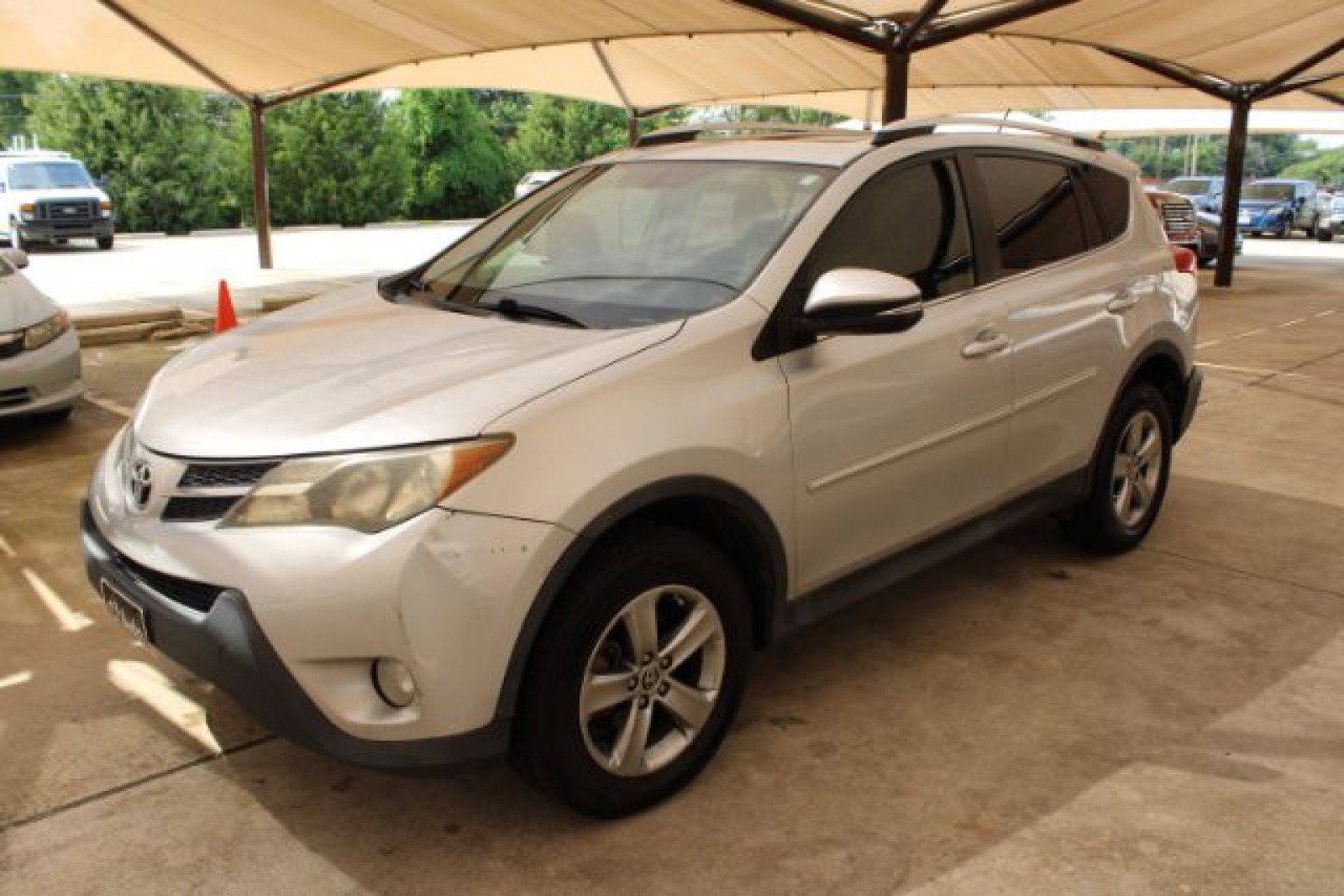 Used 2015 Toyota RAV4 XLE image 3
