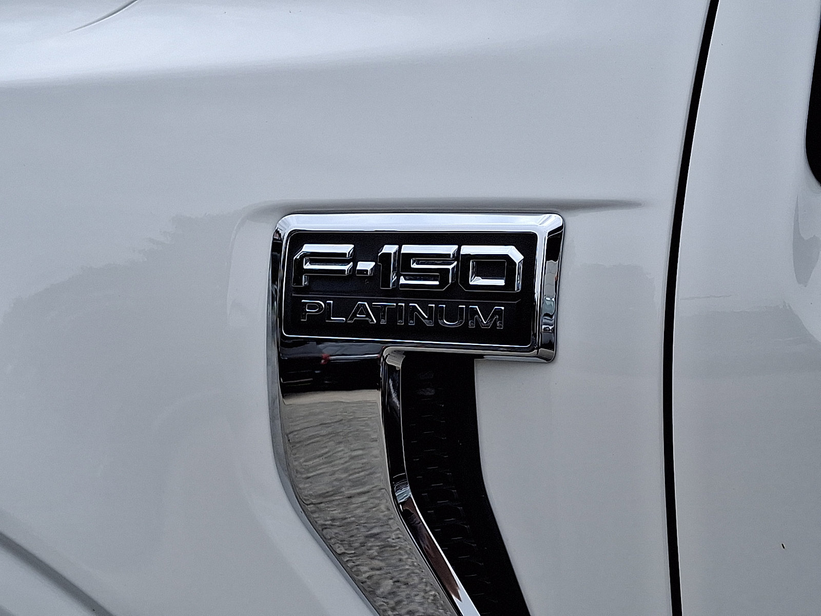Used 2023 Ford F150 Platinum w/ Equipment Group 701A High AWD/4WD image 34