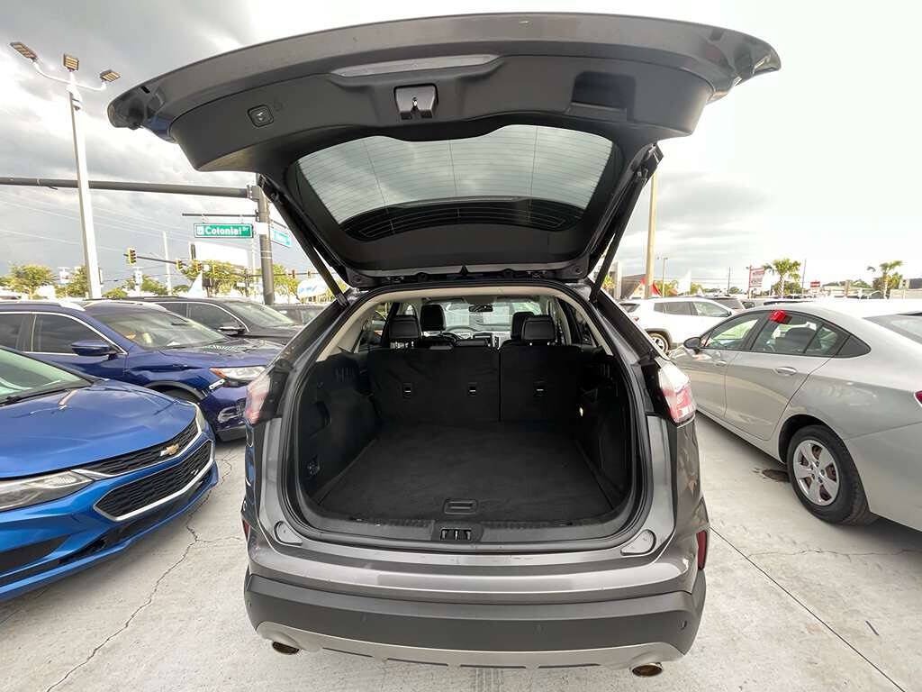 Used 2022 Ford Edge Titanium AWD/4WD image 15
