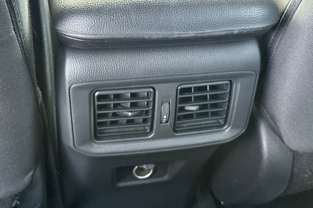 Used 2023 Toyota RAV4 LE image 40