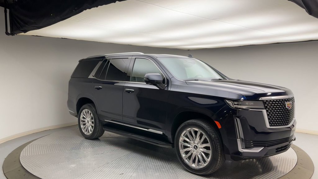 Used 2023 Cadillac Escalade Premium Luxury AWD/4WD image 8