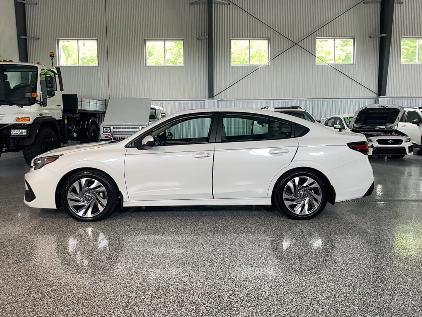 Used 2025 Subaru Legacy Limited AWD/4WD image 6