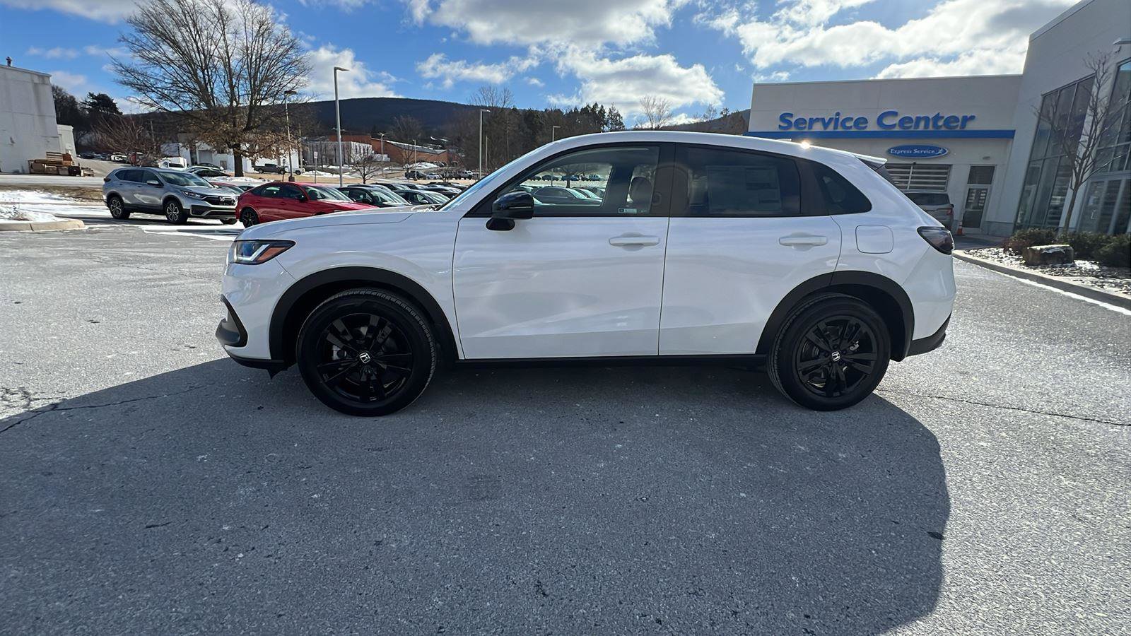 New 2026 Honda HR-V Sport image 7