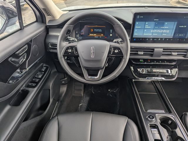 New 2026 Lincoln Corsair Premiere image 14