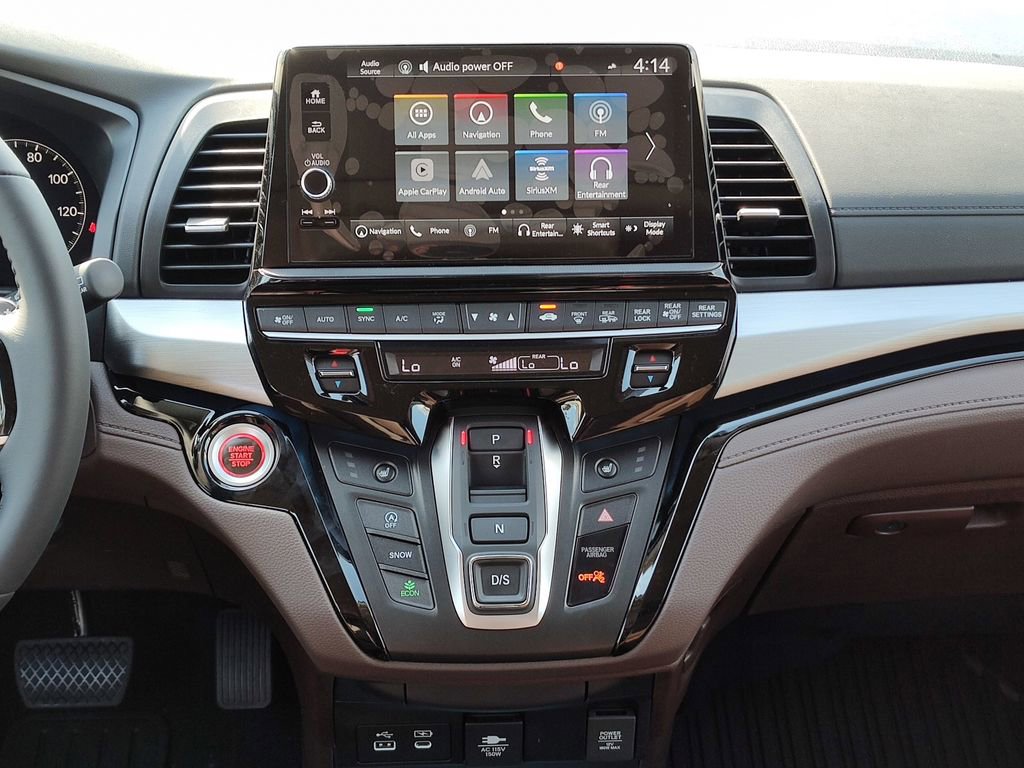 New 2026 Honda Odyssey Touring image 9