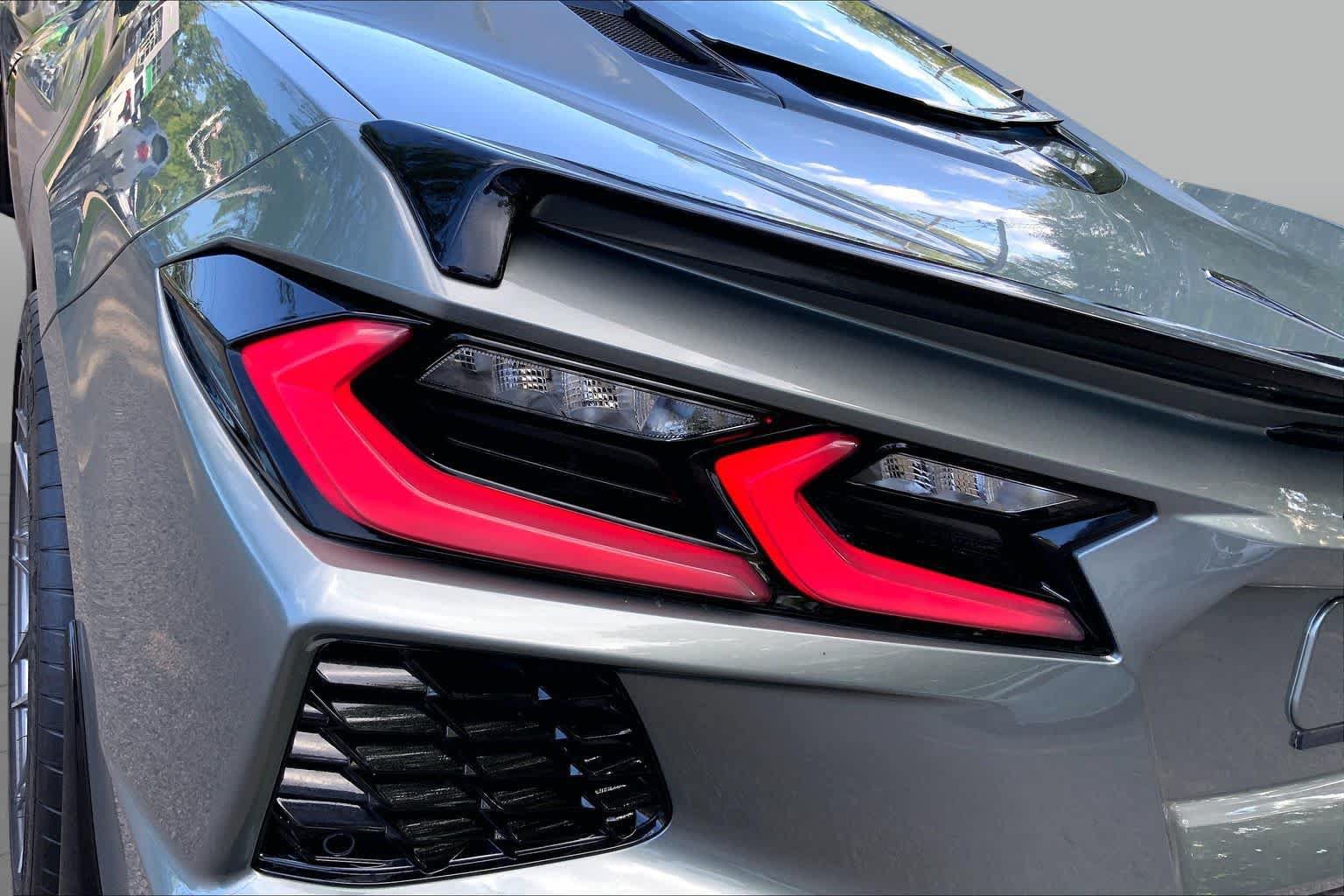 Used 2022 Chevrolet Corvette Stingray Coupe w/ 1LT RWD image 25