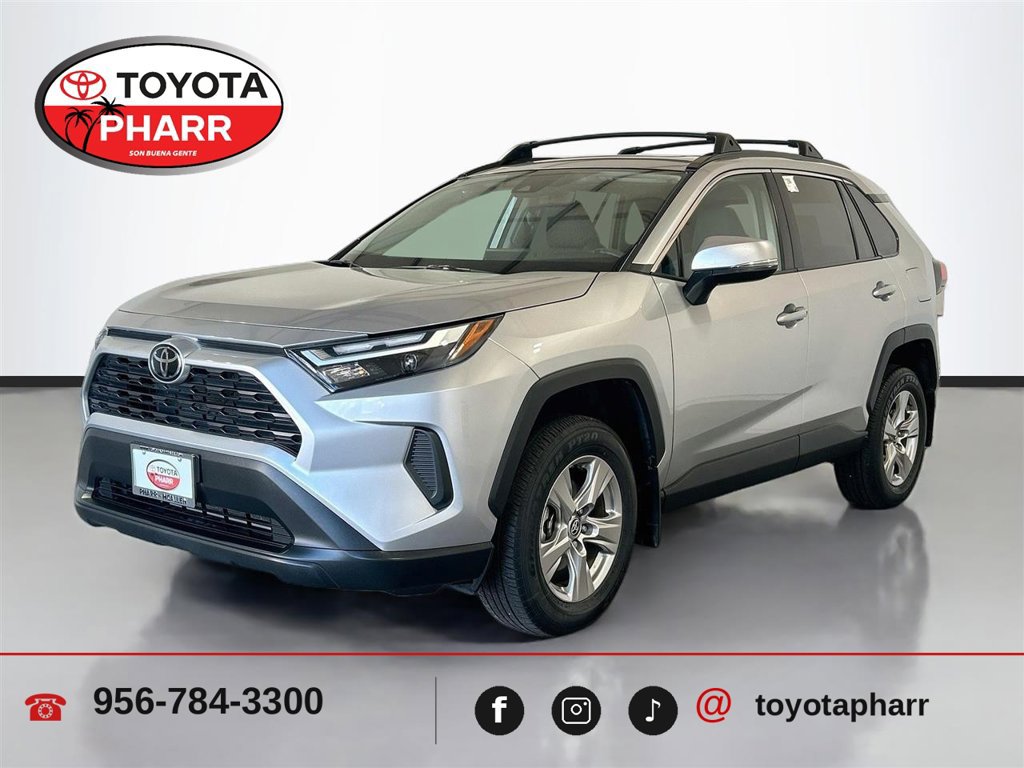 Used 2025 Toyota RAV4 XLE w/ Convenience Package FWD image 1