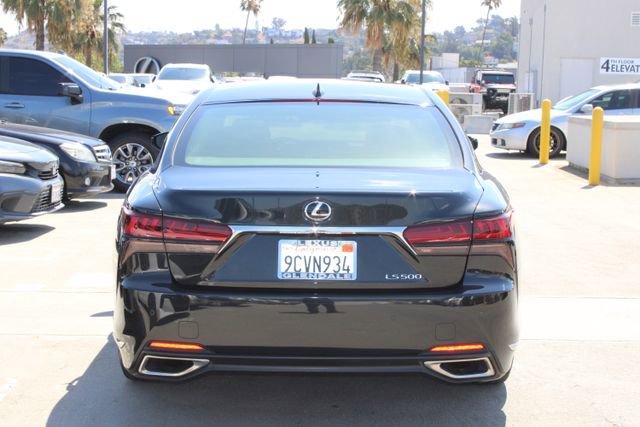 Certified 2022 Lexus LS 500 w/ Accessory Package (Z2) RWD image 20