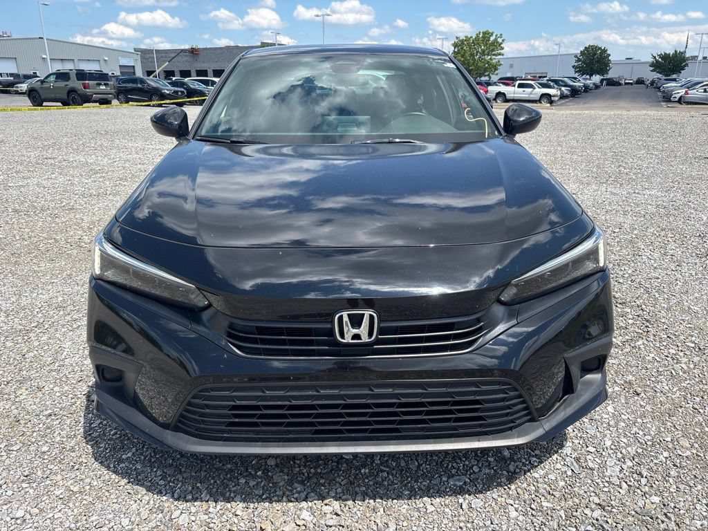 Used 2023 Honda Civic Sport image 2